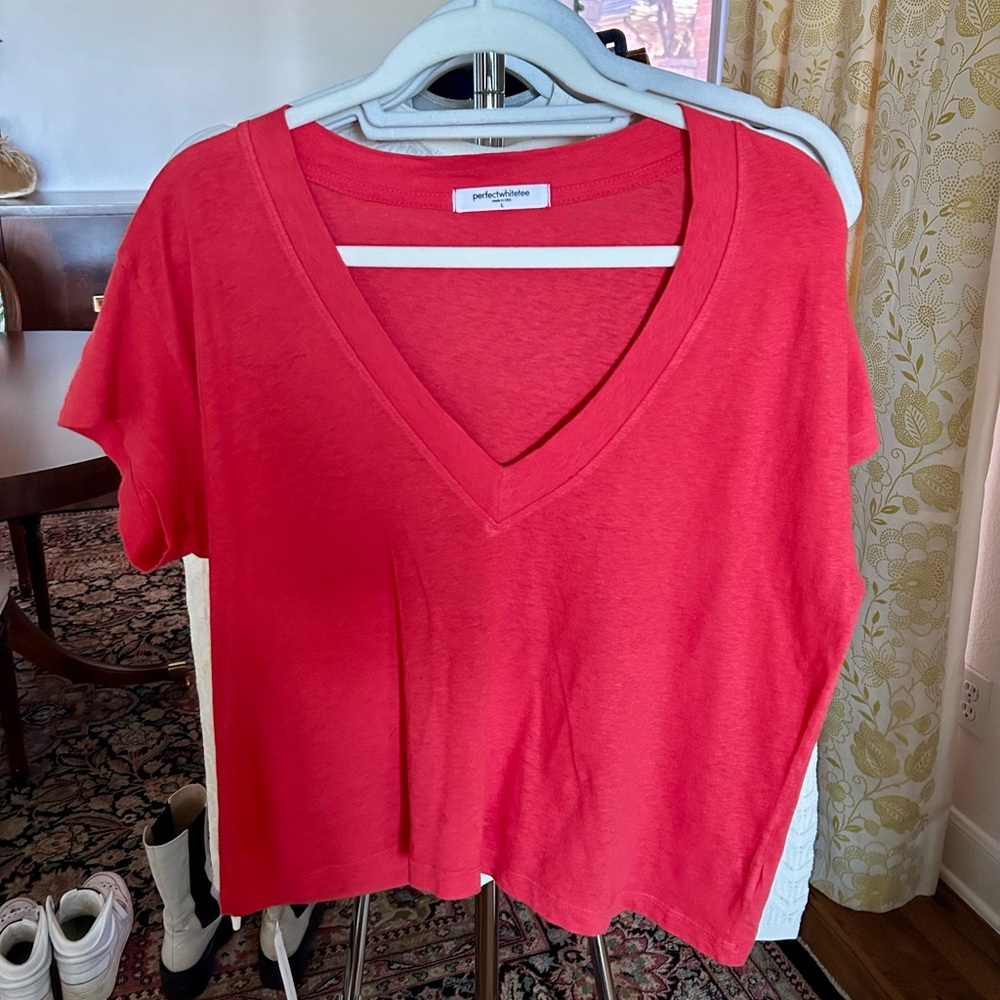 Perfect White Tee | Alanis Recycled Cotton V Neck T-Shirt | Maple Red
